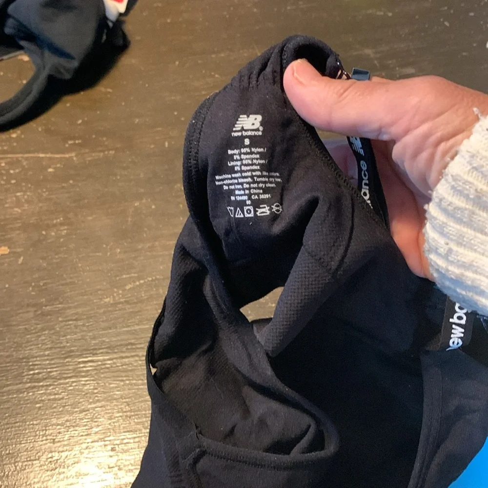 New Balance logo strap‎ sports bra. NWT . Retail 28